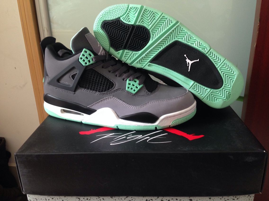 Air Jordan 4 Retro Green Glow