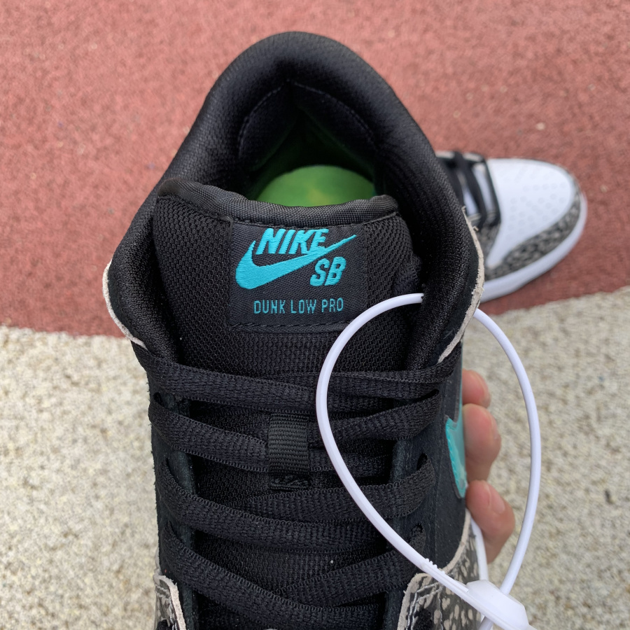 Nike SB Dunk Low“Elephant”GS