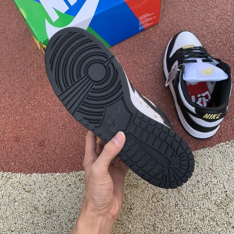 Supreme x Nike SB Dunk Low “Black Stars”