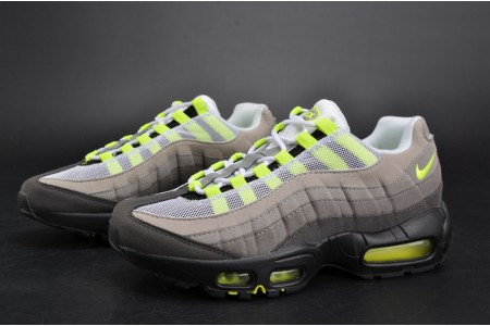 Nike mens Court Vapor RF x Air Max 95
