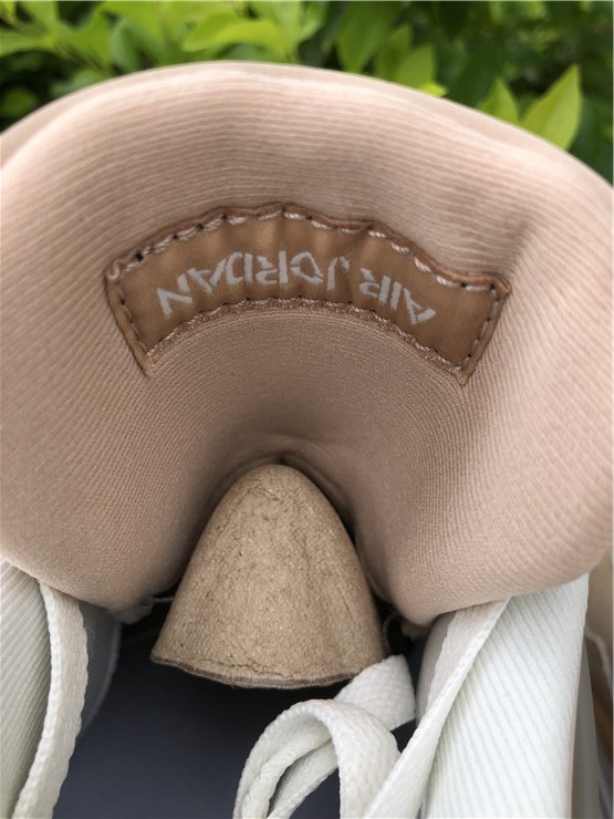 Air Jordan 4 WMNS “Shimmer”