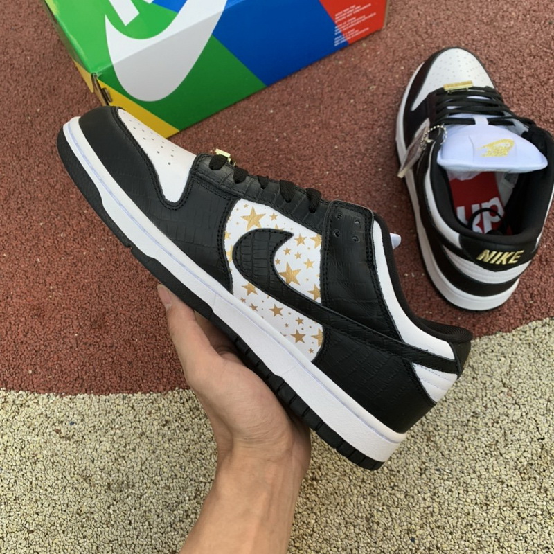 Supreme x Nike SB Dunk Low “Black Stars”