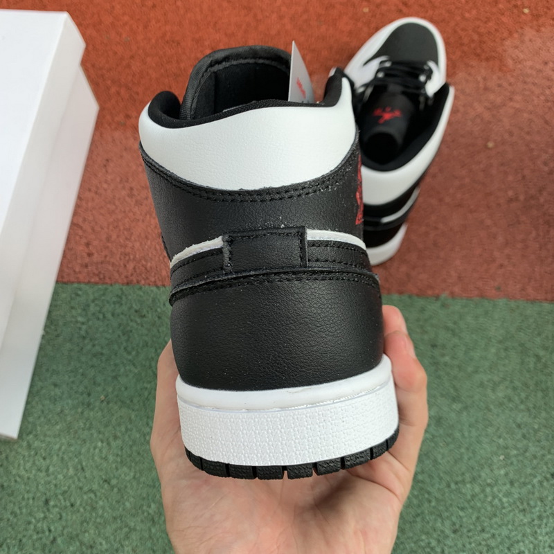 Jordan 1 Mid Reverse Black Toe