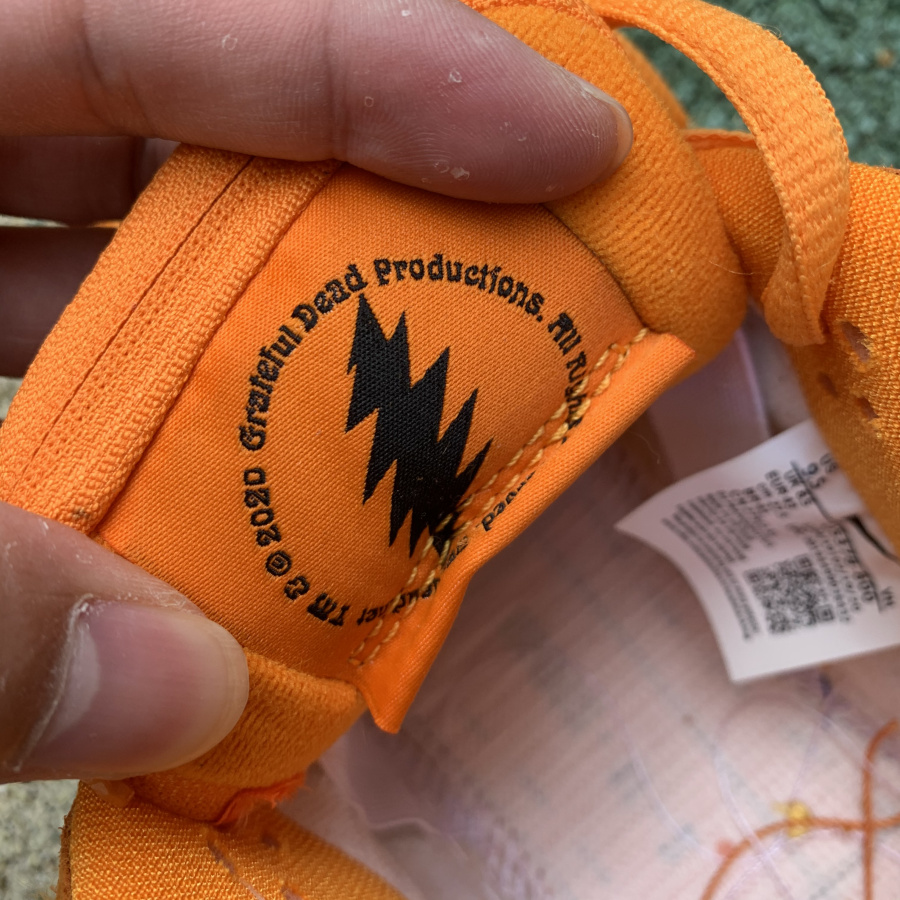 Grateful Dead x Nike SB Dunk Low “Orange Bear” GS