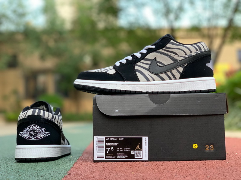 Air Jordan 1 Low shoes