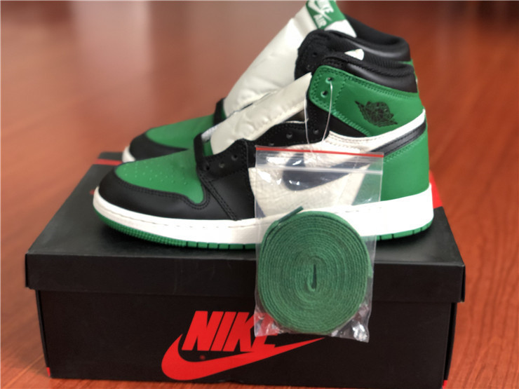 Air Jordan 1 “Green Toe” GS