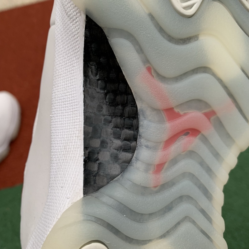 Air Jordan 11 “Platinum Tint”