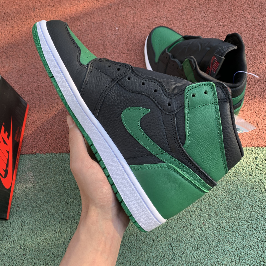 Air Jordan 1 Retro High OG “Pine Green” GS