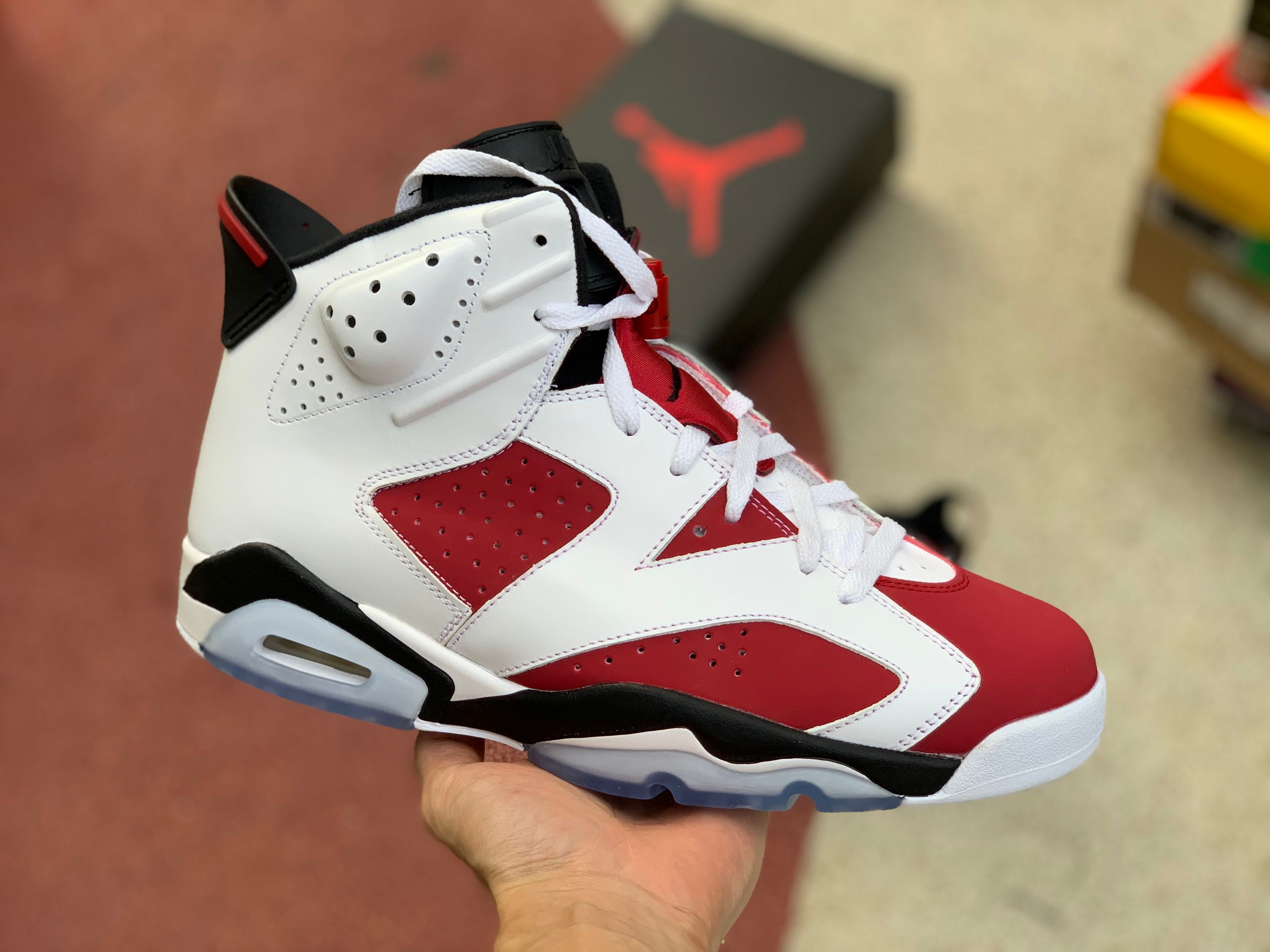 Air Jordan 6 Retro Carmine (2021)