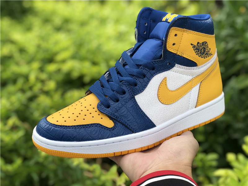 Air Jordan 1 “Michigan” PE