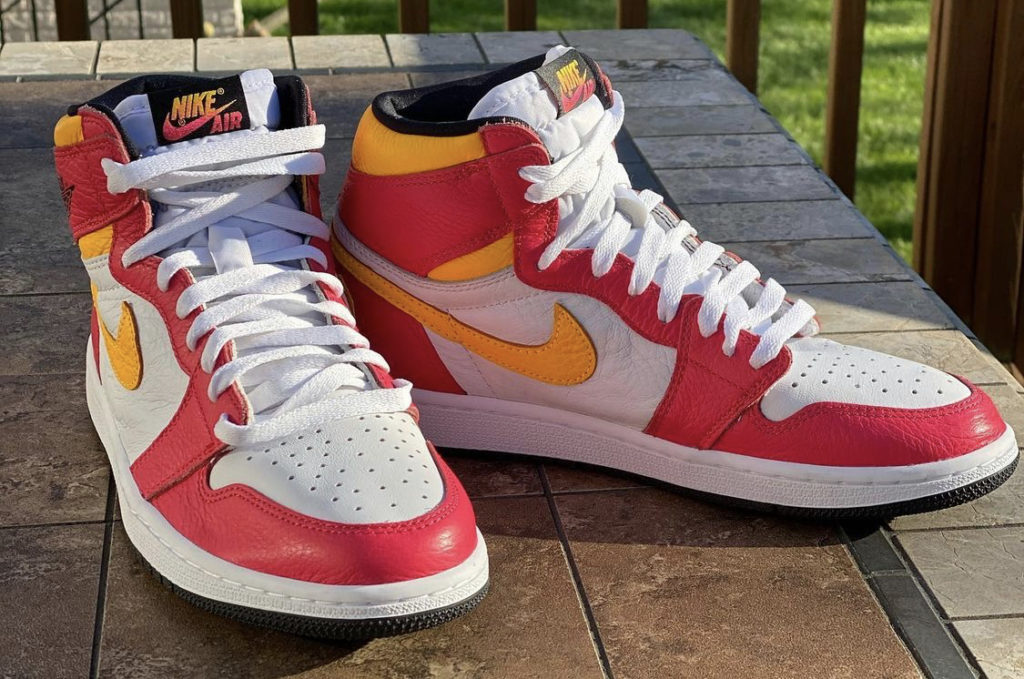 Air Jordan 1 High OG Light Fusion Red