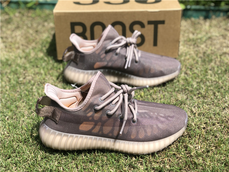 Yeezy Boost 350 Boost V2 Mono Mist