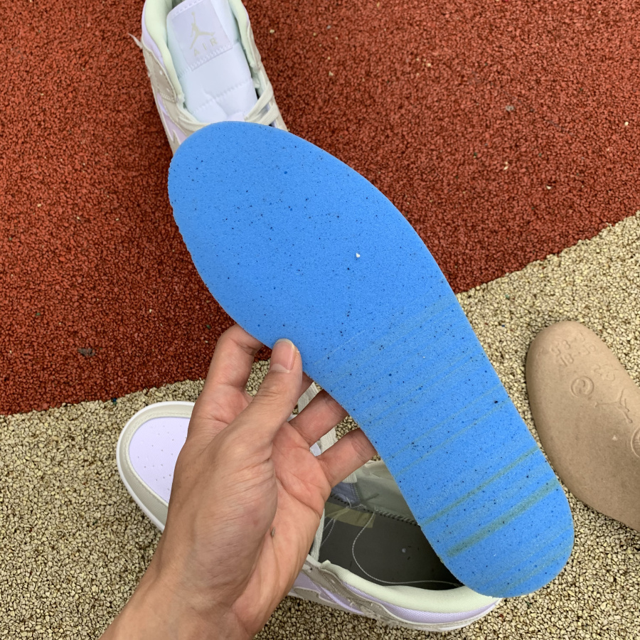 Air Jordan 1 Mid Spruce White