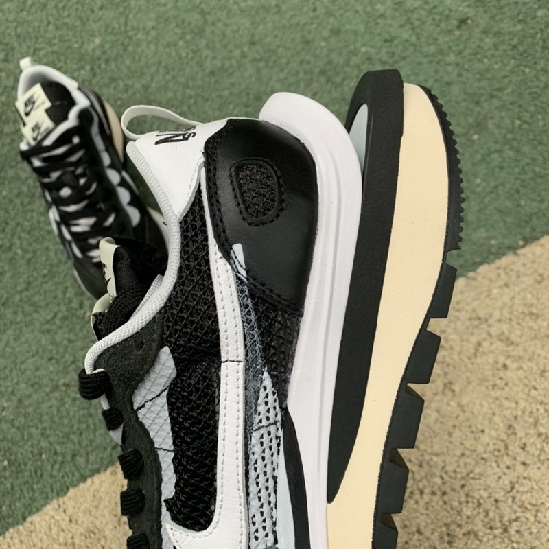 Sacai x Nike Pegasus VaporFly SP Black