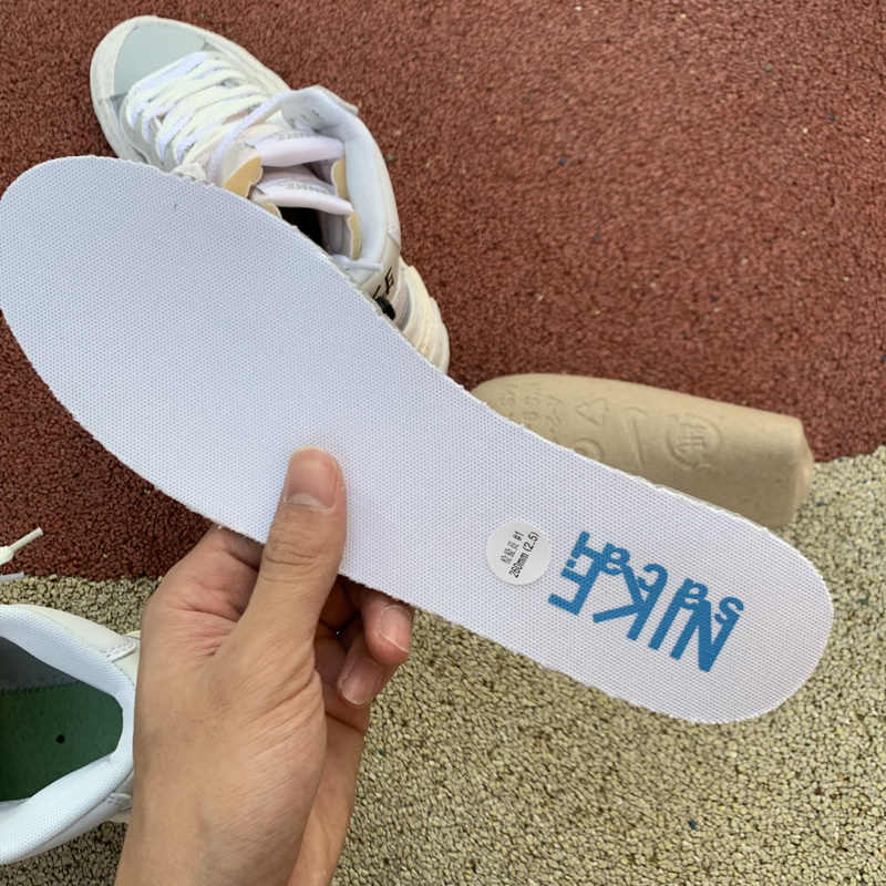 Nike Blazer Mid sacai White Grey