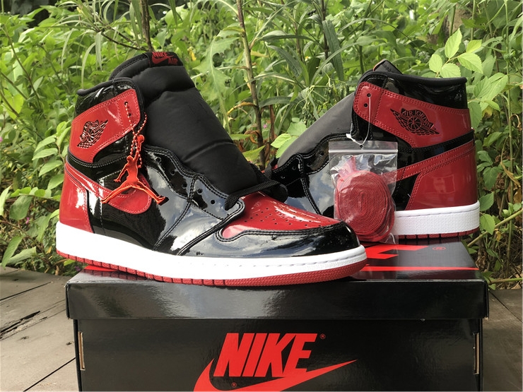 Air Jordan 1 High OG “Bred Patent”