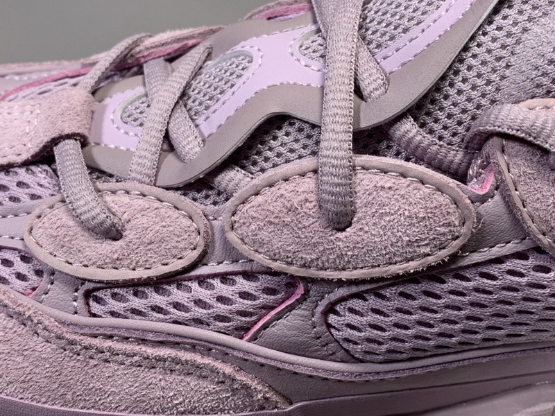 Yeezy 500 “Soft Vision”