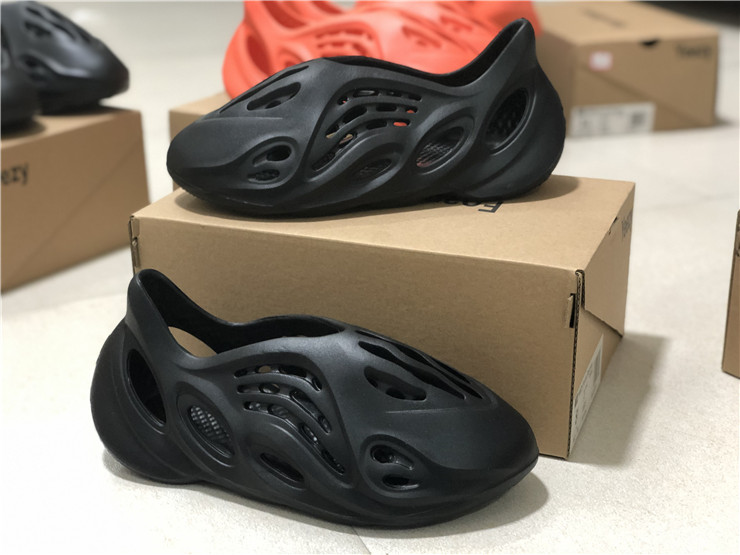 Yeezy Foam Runner