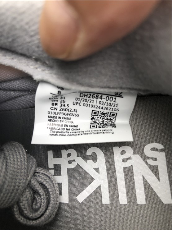 Fragment x Sacai x Nike LD Waffle ''White Grey''