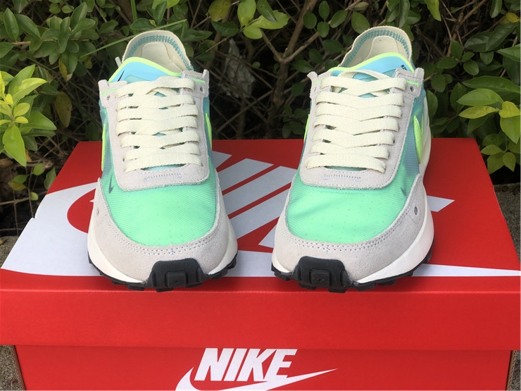 Nike Waffle One “Scream Green”