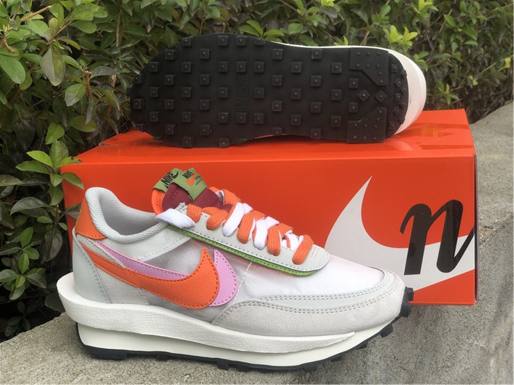 Sacai x Nike LD Waffle ''White Pink''