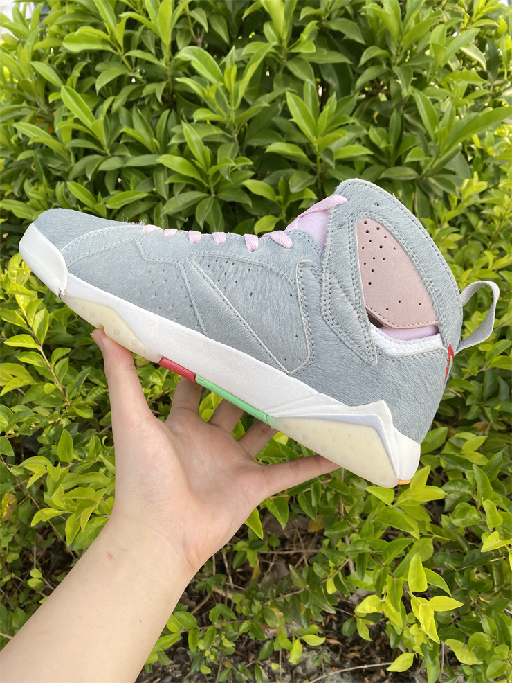 Air Jordan 7 ''Hare 2.0'' Bugs Bunny