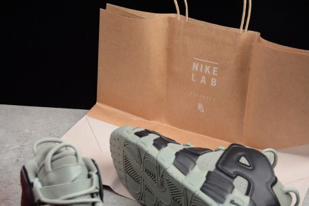 NIKE Air More Uptempo