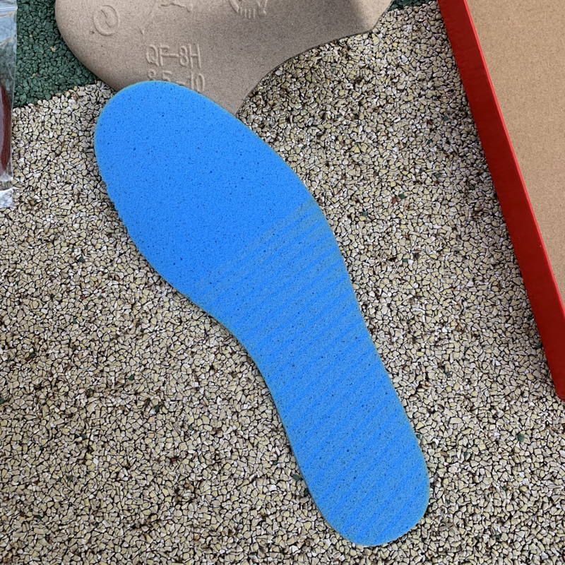 Jordan 1 Mid Fearless Maison Chateau Rouge