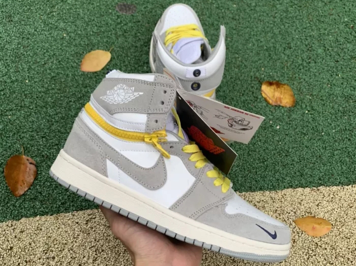 Air Jordan 1 High Switch Light Smoke Grey