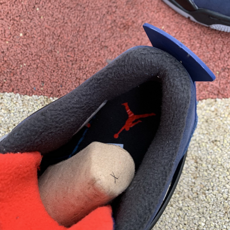 Air Jordan 4 WNTR “Loyal Blue”