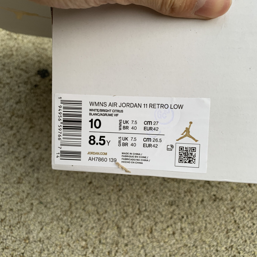 Air Jordan 11 Low WMNS Citrus 2021