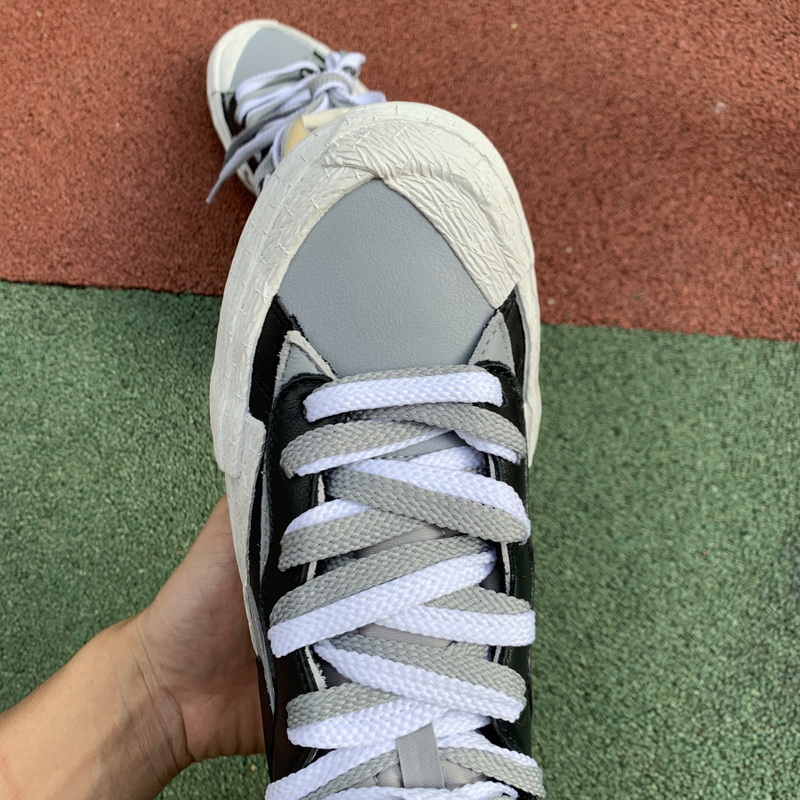 Nike Blazer Mid sacai Black Grey