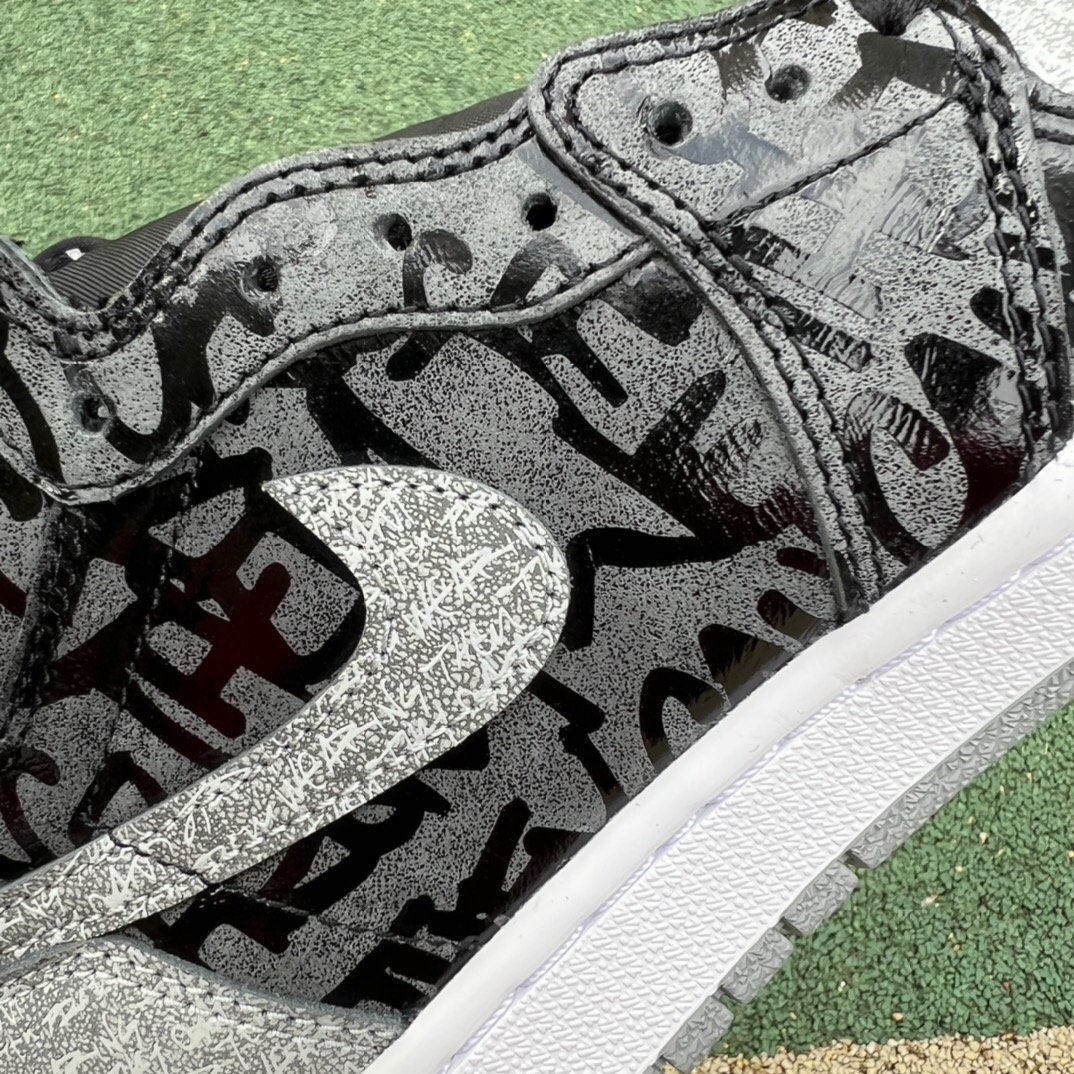 Air Jordan 1 High OG Rebellionaire”