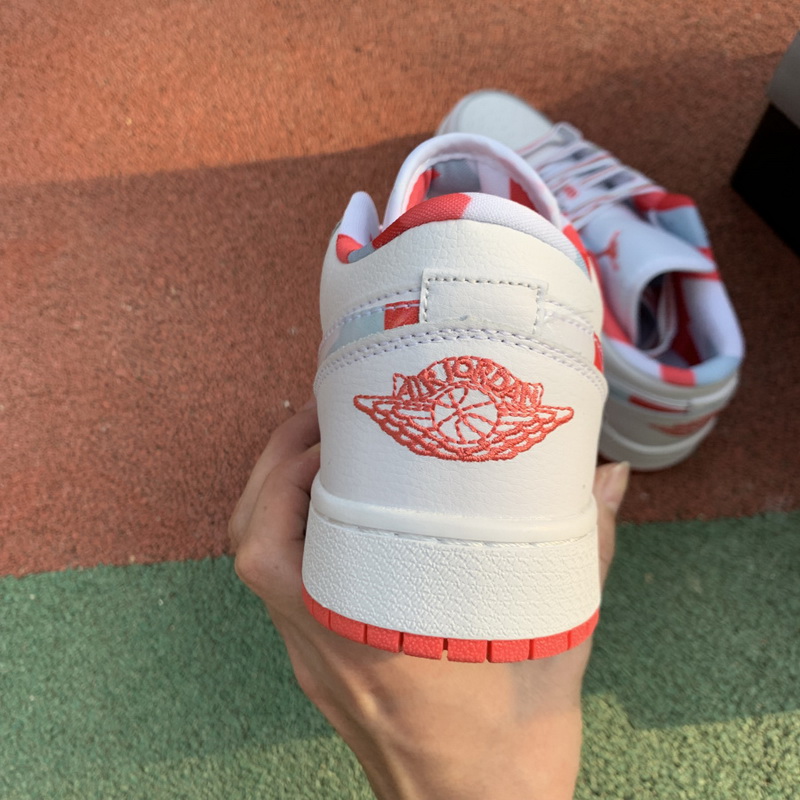 Air Jordan 1 Low shoes