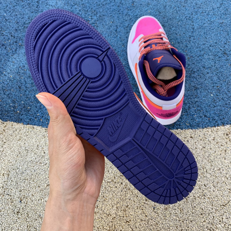 Air Jordan 1 Low shoes