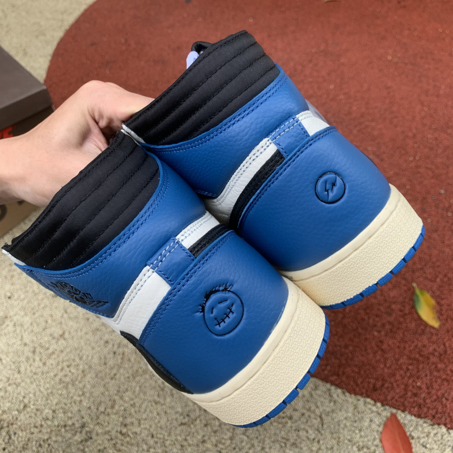 Fragment x Travis Scott x Air Jordan 1 High