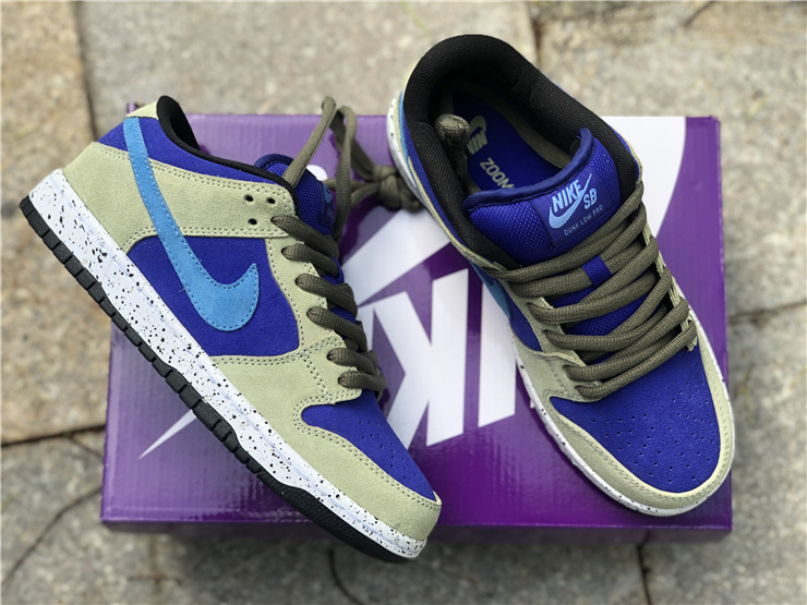 Nike SB Dunk Low Celadon