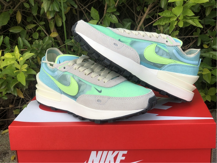 Nike Waffle One “Scream Green”