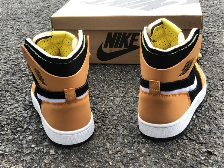 Air Jordan 1 Zoom Comfort Surfaces