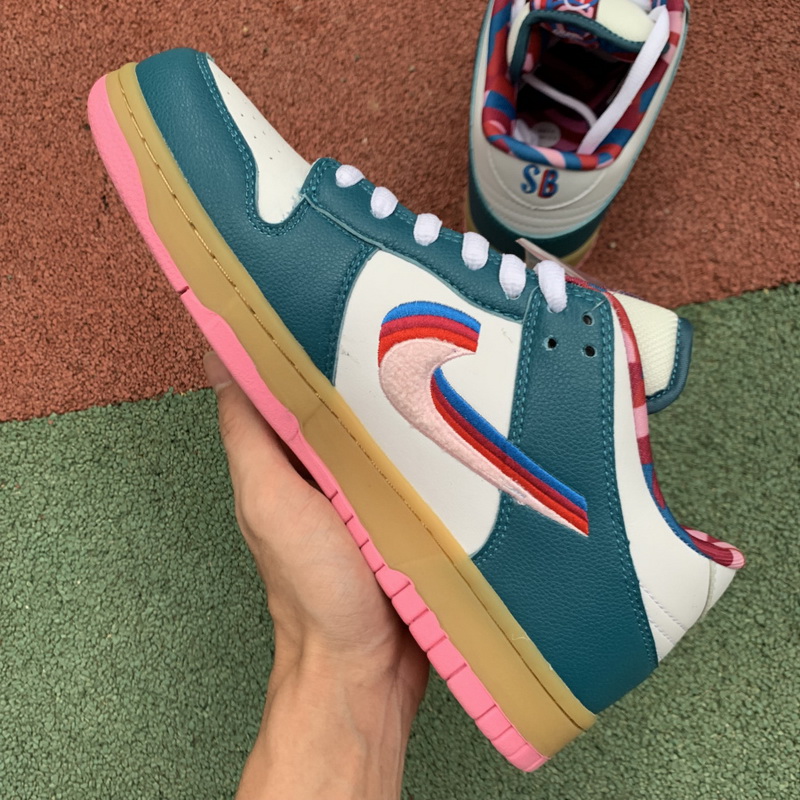Nike SB dunk low Pro x Parra Dark Green