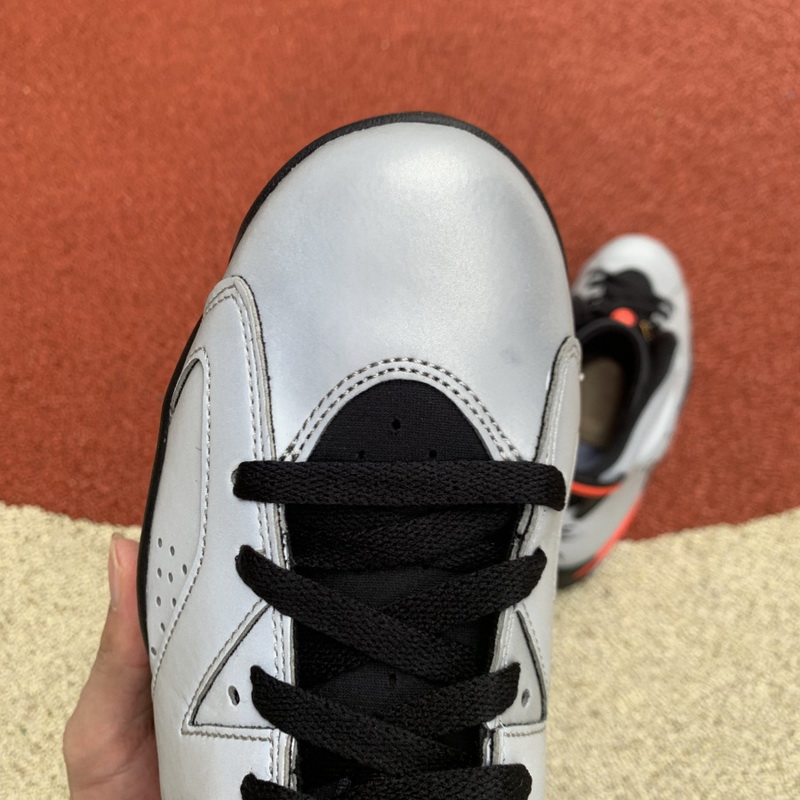 Air Jordan 6 “Reflective Bugs Bunny”