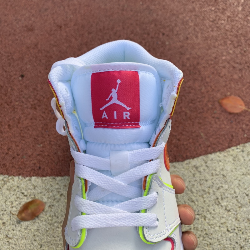 Jordan 1 Mid Edge Glow