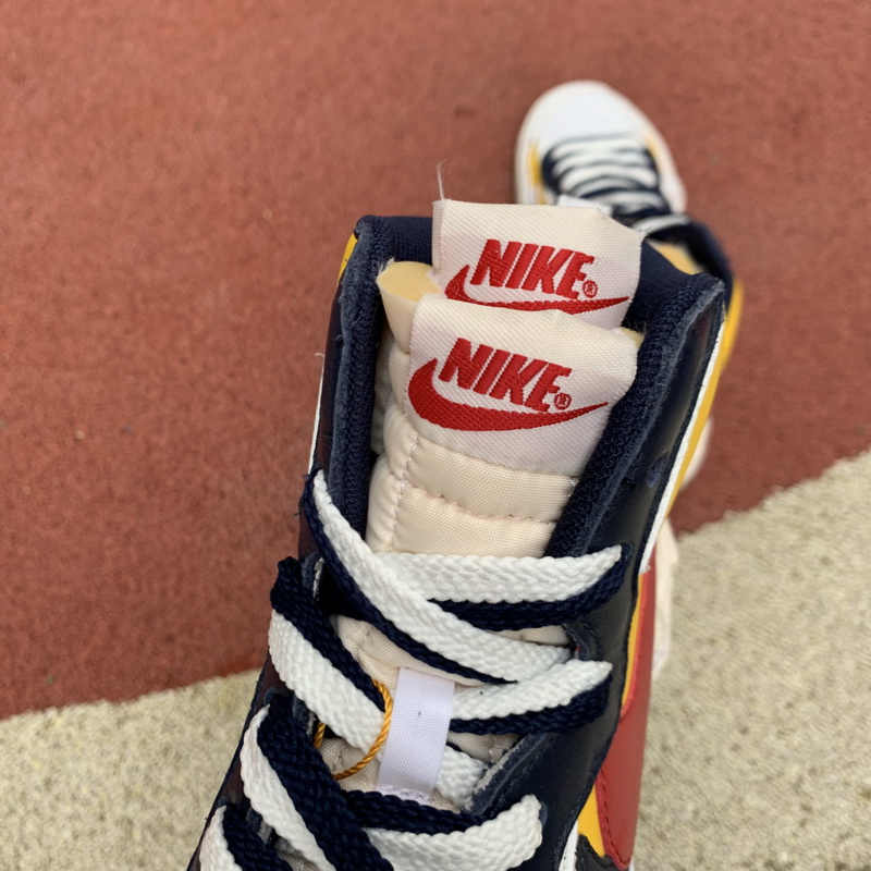 Nike Blazer Mid sacai Snow Beach