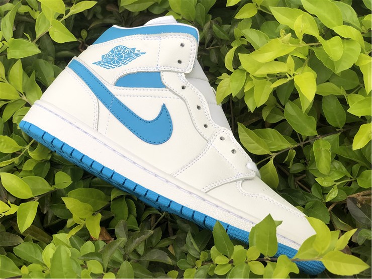 Air Jordan 1 Mid White Blue
