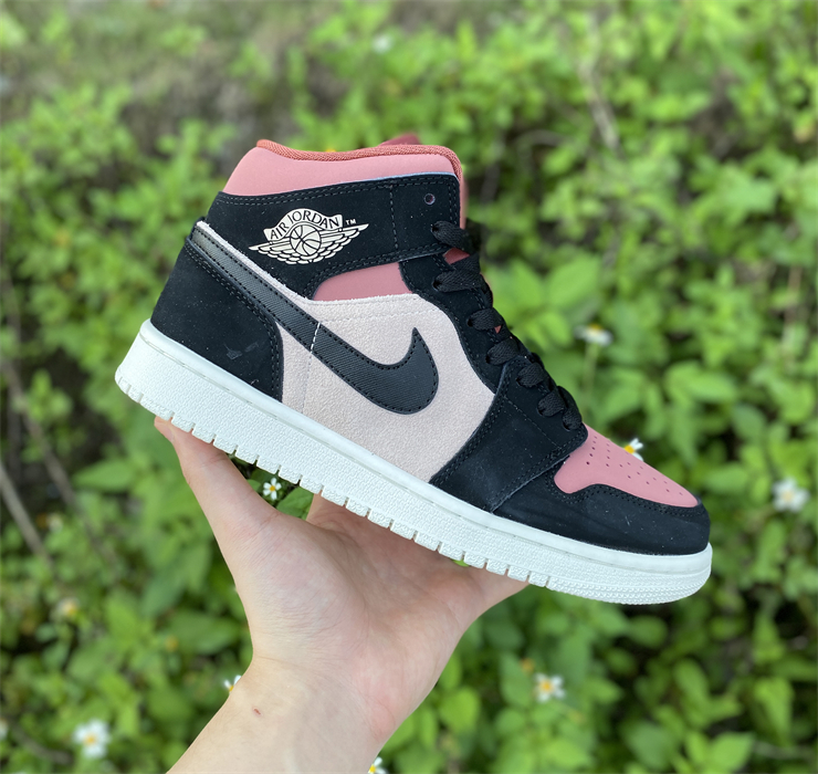 Air Jordan 1 Mid ''Rouge Gouache''