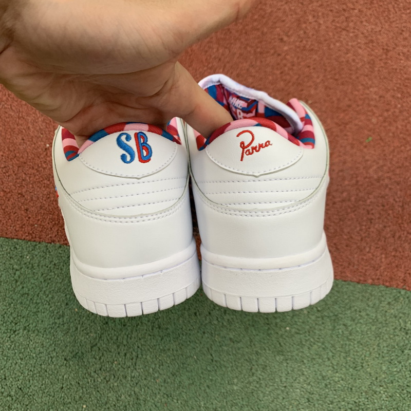 Nike SB dunk low Pro x Parra