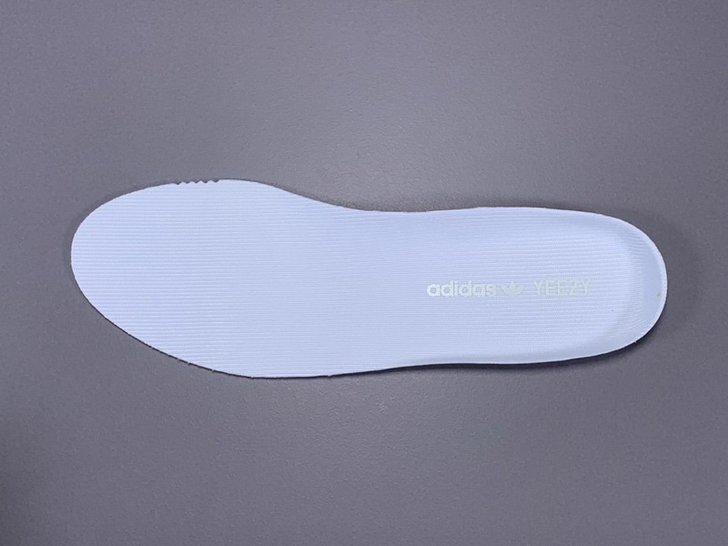 Yeezy 350 V2 “Yeshaya” Non Reflective