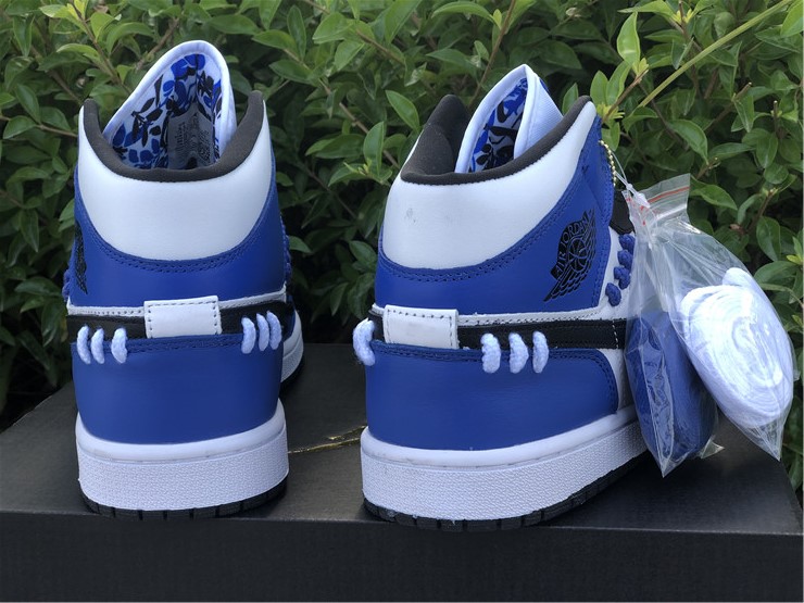 Air Jordan 1 Mid SE “Game Royal”