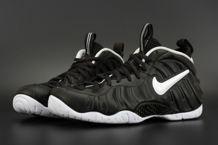 Nike Air Foamposite Pro Dr.Doom Black/White