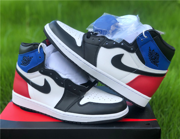Air Jordan 1 “Top3”